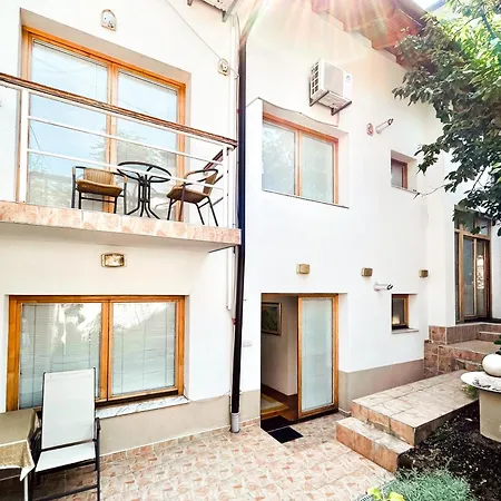 Potoklinica Deluxe Apartment *