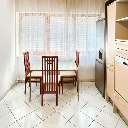 Apartment Potoklinica Deluxe Sarajevo